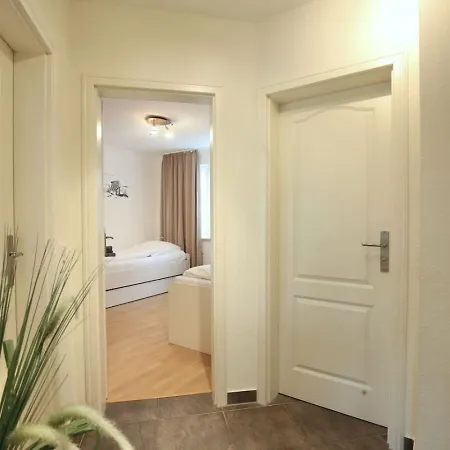 Aurora Im Haus Nautilus アパート ヴァンガーオーゲ